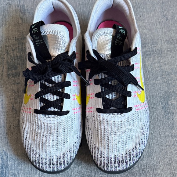 Nike Air White and Yellow Running Shoes